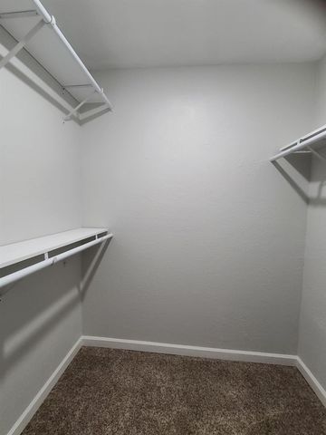 5036 Avery Lane, The Colony, TX 75056