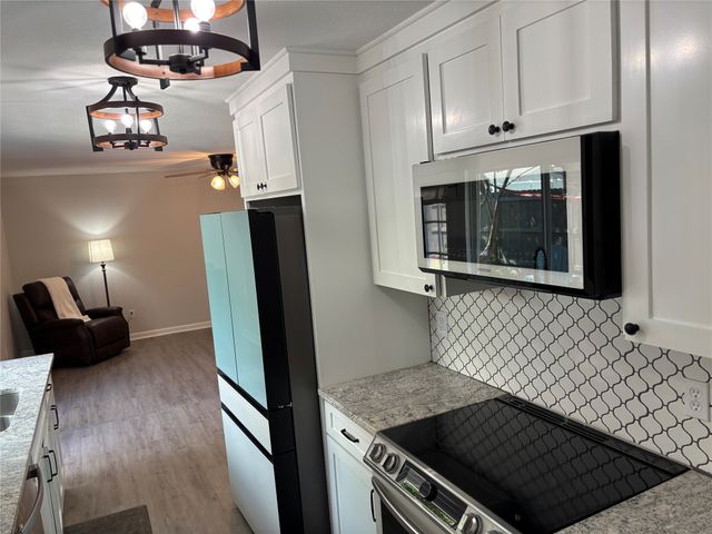 5036 Avery Lane, The Colony, TX 75056