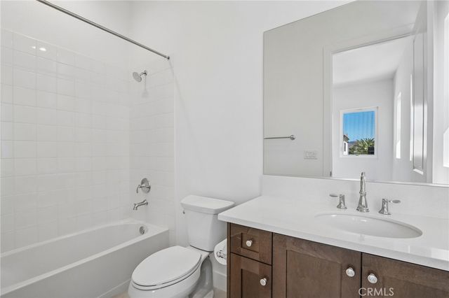 20580 Edgewood Court, Chatsworth, CA 91311