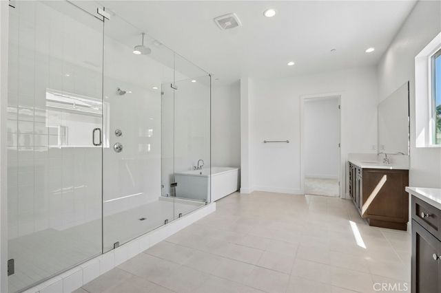 20580 Edgewood Court, Chatsworth, CA 91311
