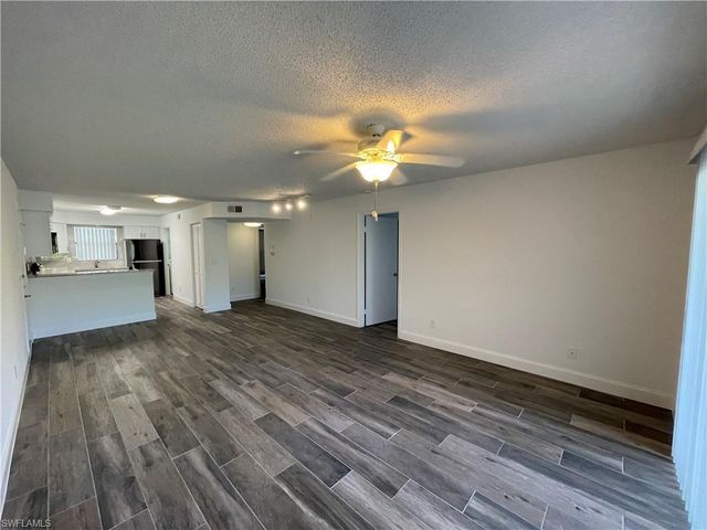2190 Arbour Walk CIR 2216, Naples, FL 34109