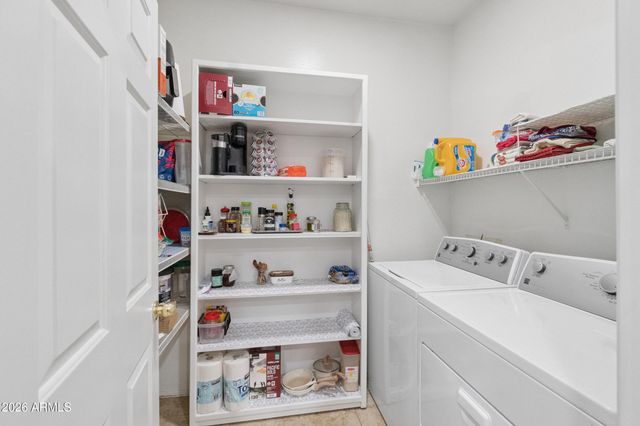 41326 N PARKER Lane, Phoenix, AZ 85086