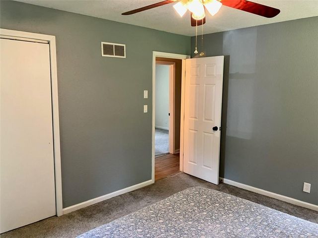 8136 Berger Avenue, Kansas City, KS 66111