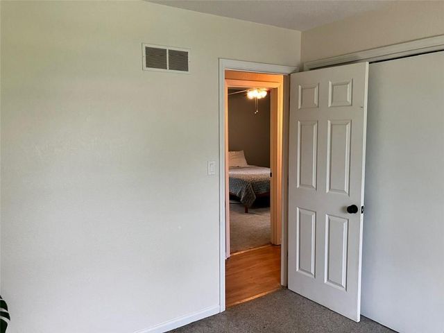 8136 Berger Avenue, Kansas City, KS 66111