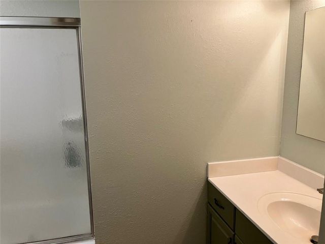 8136 Berger Avenue, Kansas City, KS 66111