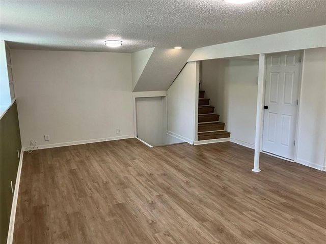 8136 Berger Avenue, Kansas City, KS 66111