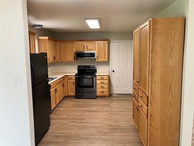 8136 Berger Avenue, Kansas City, KS 66111