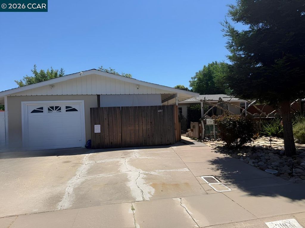 3194 Esperanza Dr, Concord, CA 94519