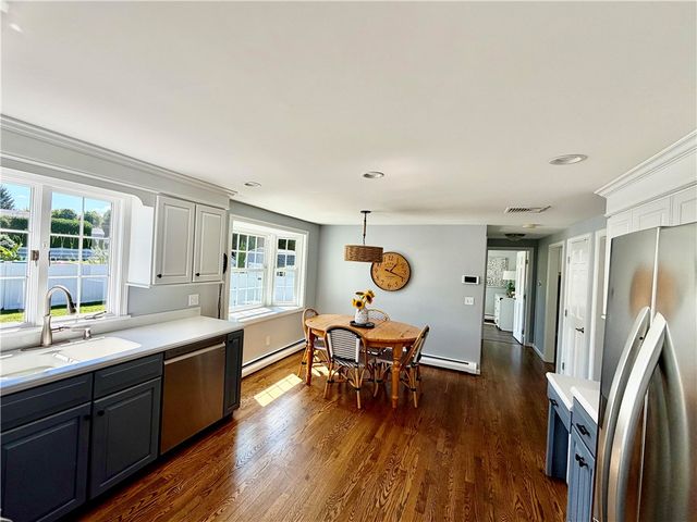 7 Cortland Lane, Smithfield, RI 02828