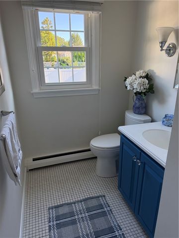 7 Cortland Lane, Smithfield, RI 02828