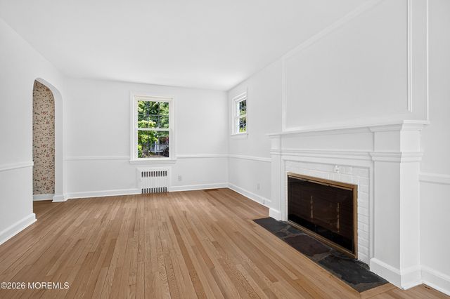 93 N Sunnycrest Drive, Little Silver, NJ 07739