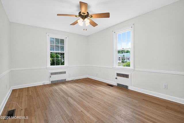 93 N Sunnycrest Drive, Little Silver, NJ 07739