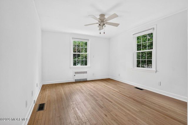 93 N Sunnycrest Drive, Little Silver, NJ 07739