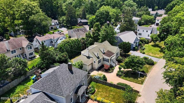 93 N Sunnycrest Drive, Little Silver, NJ 07739