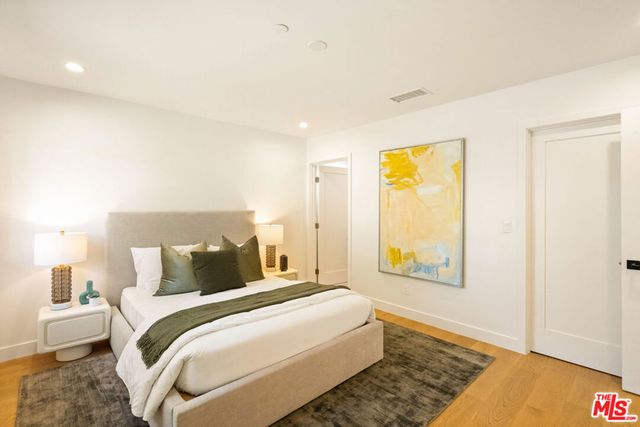 3542 Potomac Avenue, Los Angeles, CA 90016