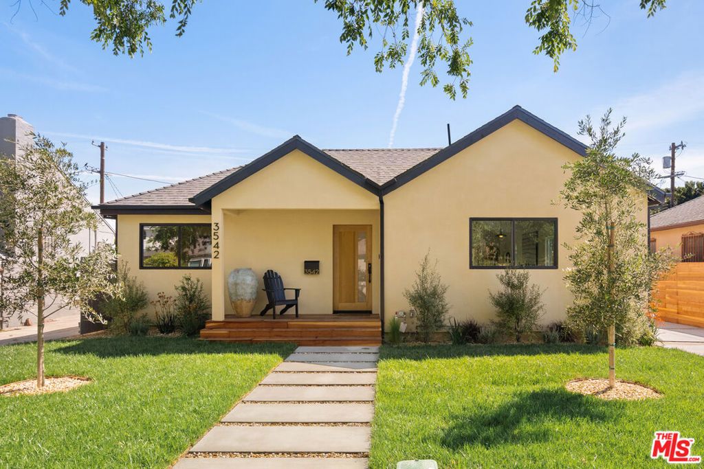 3542 Potomac Avenue, Los Angeles, CA 90016