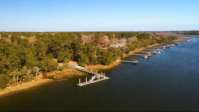 1467 Jeremy Cay Court, Awendaw, SC 29429