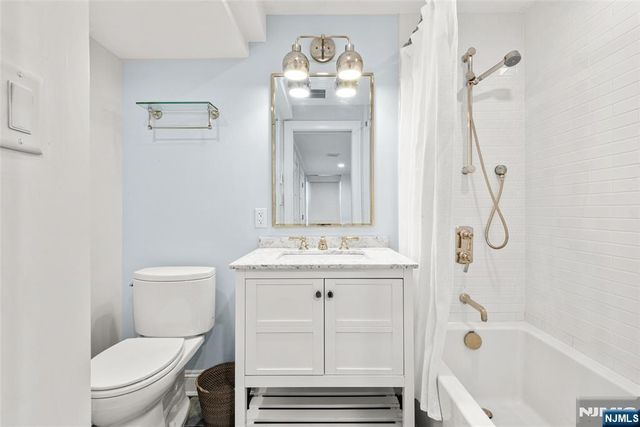 903 Washington Street, Hoboken, NJ 07030