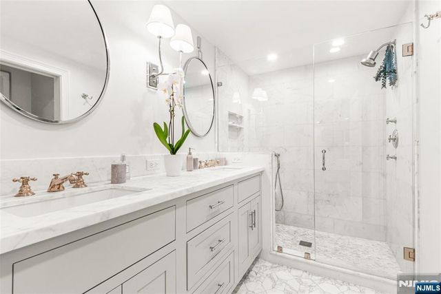 903 Washington Street, Hoboken, NJ 07030