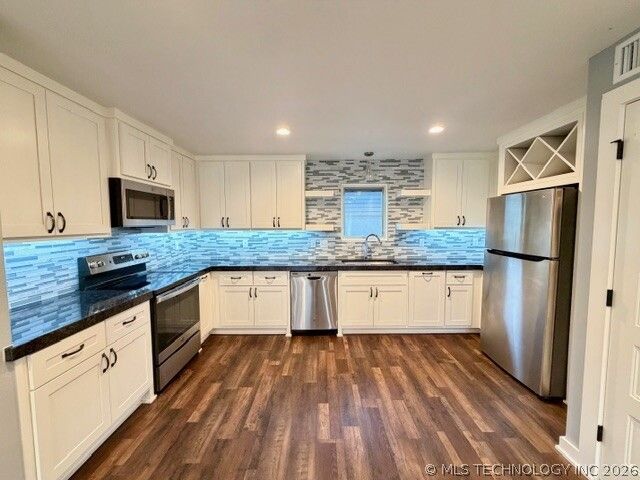 807 S Trenton Avenue 1, Tulsa, OK 74120