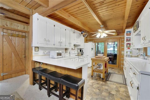 2874 S Cherokee Lane, Woodstock, GA 30188