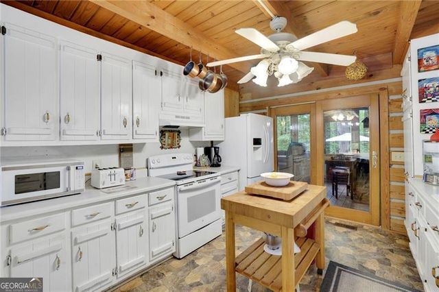 2874 S Cherokee Lane, Woodstock, GA 30188