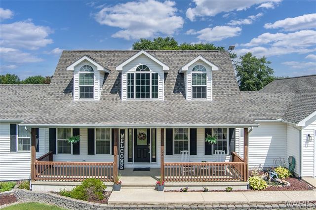 1282 Key West Drive, Edwardsville, IL 62025
