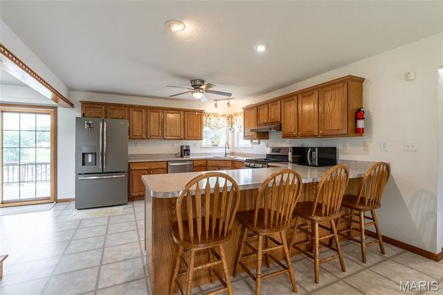 1282 Key West Drive, Edwardsville, IL 62025