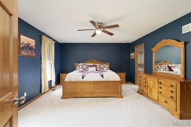 1282 Key West Drive, Edwardsville, IL 62025