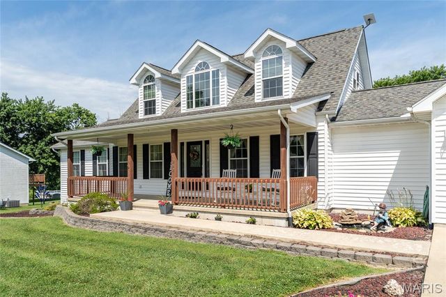 1282 Key West Drive, Edwardsville, IL 62025
