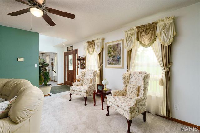 1282 Key West Drive, Edwardsville, IL 62025