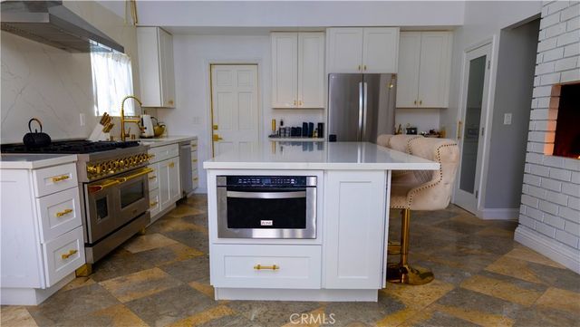 1656 N Shaffer, Orange, CA 92867