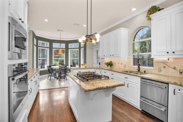 6603 Ranch Park Drive, Magnolia, TX 77354