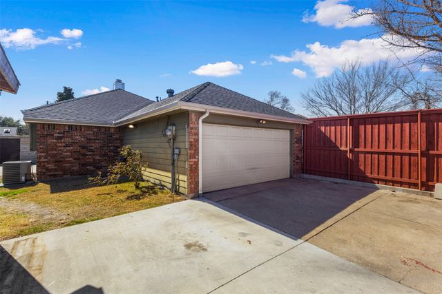 1512 Liberty Lane, Mesquite, TX 75149