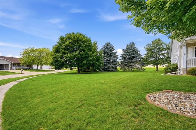 418 Wesson Avenue, Hudson, IA 50643
