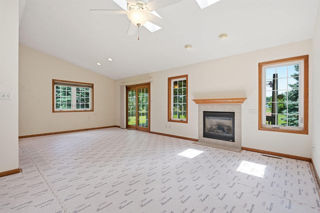 418 Wesson Avenue, Hudson, IA 50643