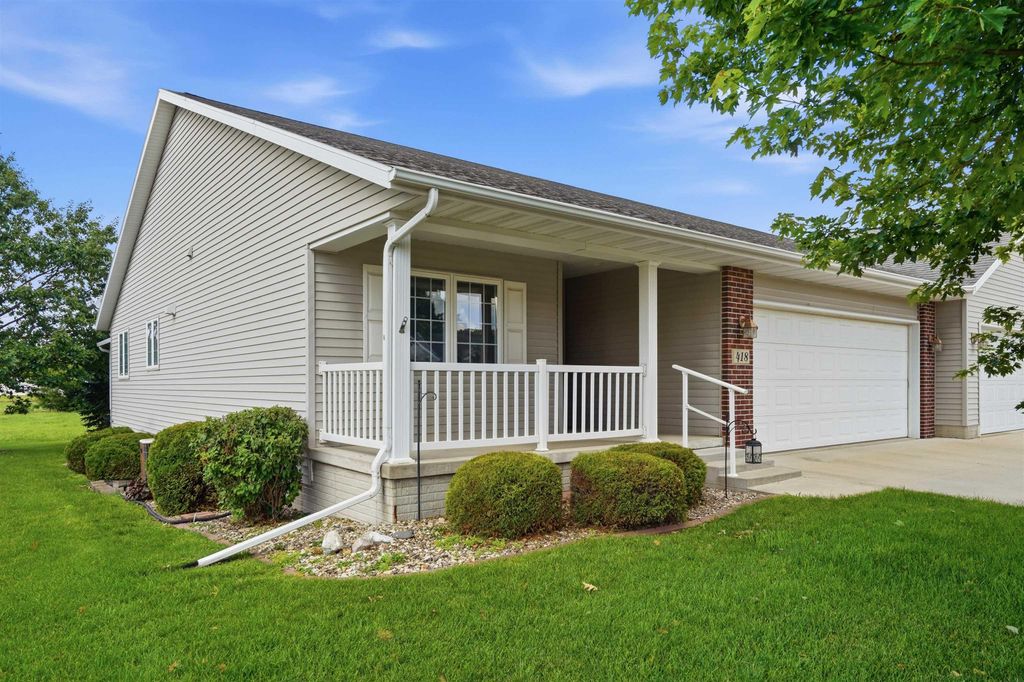 418 Wesson Avenue, Hudson, IA 50643