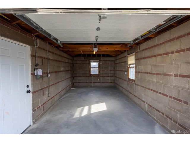 5490 Garrison St, Arvada, CO 80002