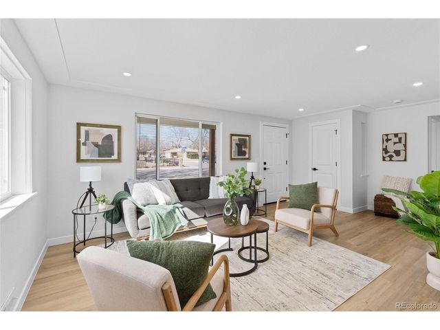 5490 Garrison St, Arvada, CO 80002