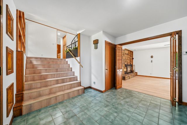 208 Southshore Drive, Hot Springs, AR 71913