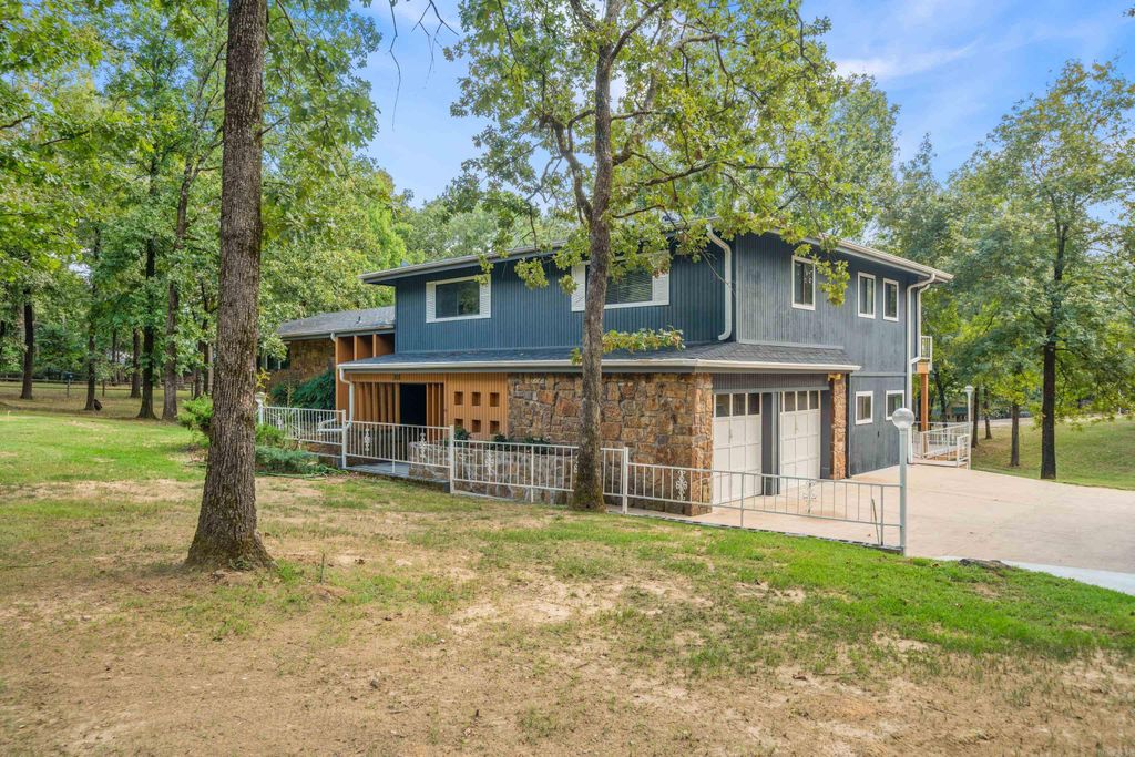 208 Southshore Drive, Hot Springs, AR 71913
