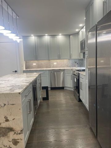 870 Winesap Court 301, Prospect Heights, IL 60070