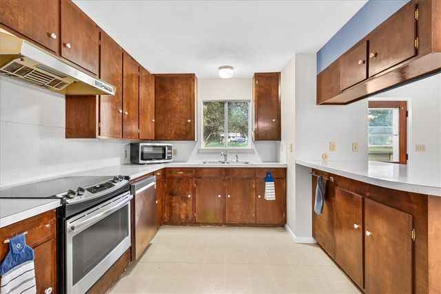 3995 Saddle, Robstown, TX 78380