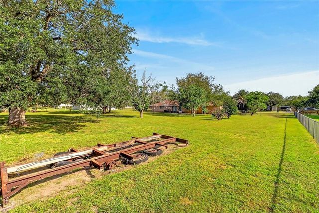 3995 Saddle, Robstown, TX 78380