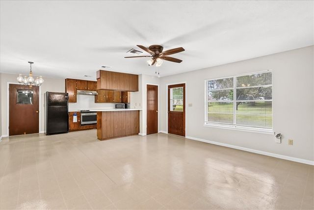 3995 Saddle, Robstown, TX 78380