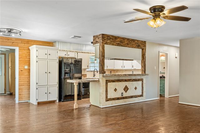 10802 Estelle Circle, Montgomery, TX 77356
