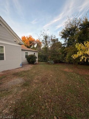 505 Orchard Drive, Eden, NC 27288