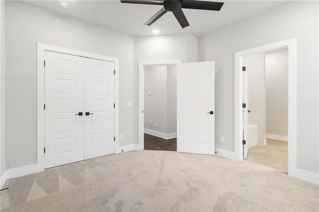 1910 Peacock Road, Centerton, AR 72719