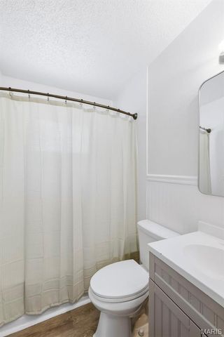 2460 Lindsay Lane, Florissant, MO 63031