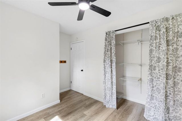 2460 Lindsay Lane, Florissant, MO 63031